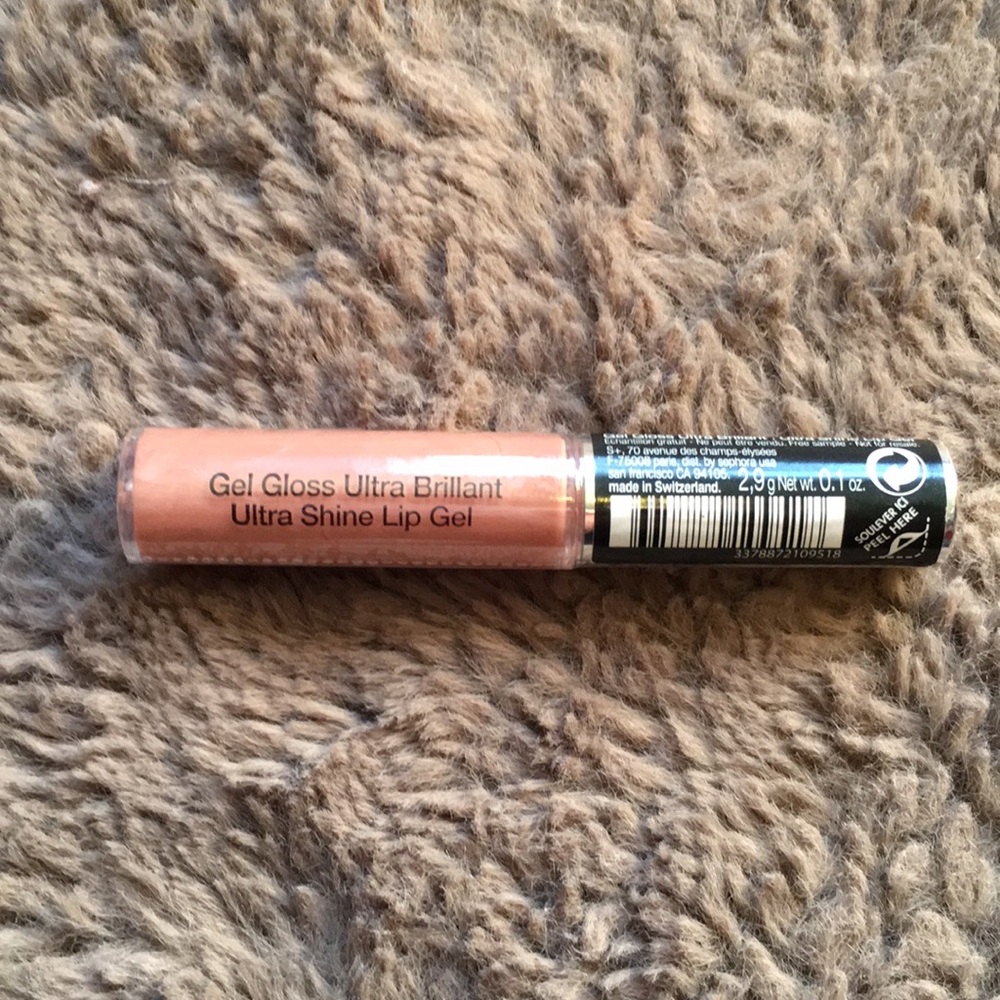 ❤️6/$15 Make your own beauty bundle!